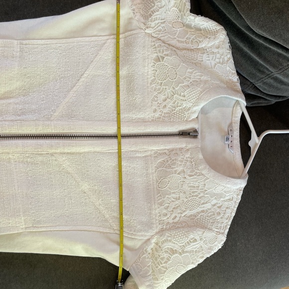 Cabi- worn twice jacket - Picture 7 of 7